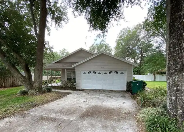 Property at 710 Harvard Ct, Eustis, FL, 32726, 3 beds, 2 baths, [object Object]