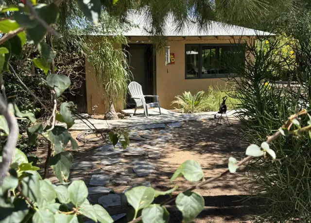 Property at 2608 E Pinchot Ave, Phoenix, AZ, 85016, 1 bed, 1 bath, [object Object]