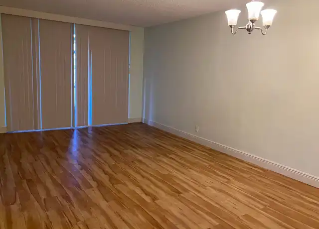 Property at 9311 Orange Grove Dr, Davie, FL, 33324, 2 beds, 2 baths, [object Object]