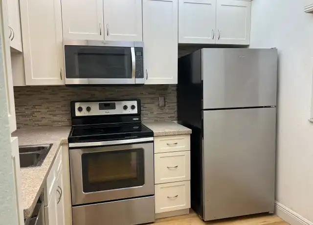 Property at 9311 Orange Grove Dr, Davie, FL, 33324, 2 beds, 2 baths, [object Object]