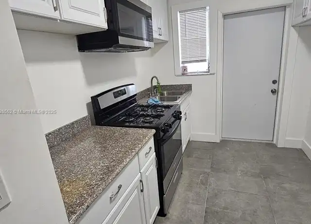 Property at 7825 Crespi Blvd Unit 2, Miami Beach, FL, 33141, 1 bed, 1 bath, [object Object]