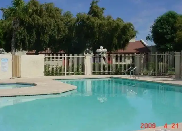 Property at 633 W Southern Ave, Tempe, AZ, 85282, 3 beds, 2 baths, [object Object]