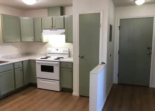 Property at 1189 17th Ave W Unit 7, Dickinson, ND, 58601, 2 beds, 1 bath, [object Object]