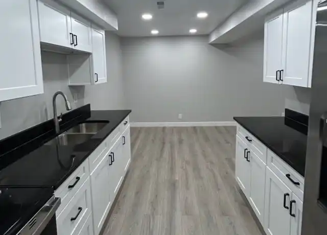 Property at 1722 W 400 N Unit 4, Salt Lake City, UT, 84116, 2 beds, 1 bath, [object Object]