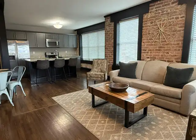 Property at 282 Woodland Ave, Chattanooga, TN, 37405, 2 beds, 1 bath, [object Object]
