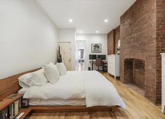 Property at 515 Jersey Ave, Jersey City, NJ, 07302, 1 bed, 1 bath, [object Object]