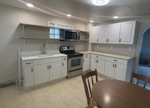 Property at 45 Walnut St, Middleport, PA, 17953, 2 beds, 1 bath, [object Object]
