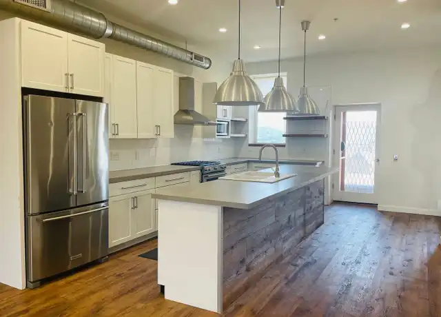 Property at 4049 Penn Ave, Pittsburgh, PA, 15224, 2 beds, 2 baths, [object Object]