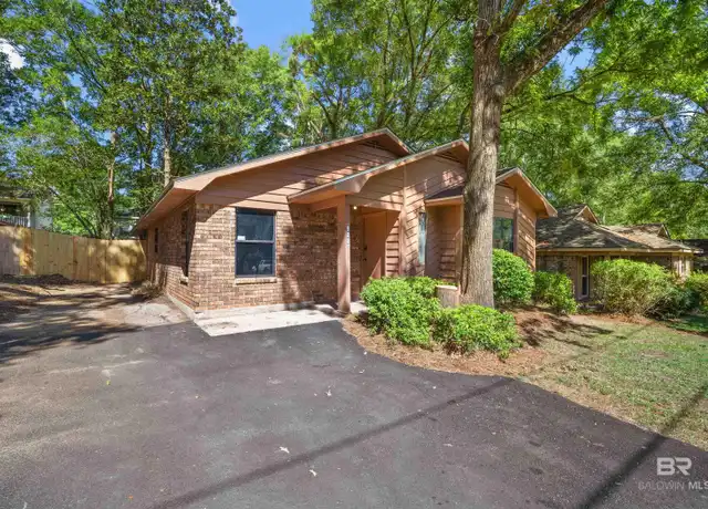 Property at 908 Schaub Ave, Mobile, AL, 36609, 3 beds, 2 baths, [object Object]
