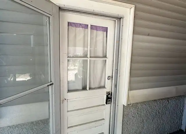 Property at 1201 10th Ave Unit B, Greeley, CO, 80631, 3 beds, 1 bath, [object Object]