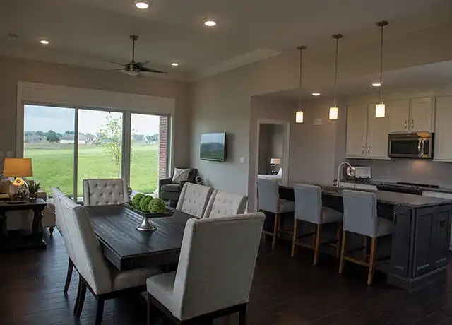 Property at The Residences of Old Hawthorne - 1616 Residence Dr, Columbia, MO, 65201, 3 beds, 2.5 baths, [object Object]