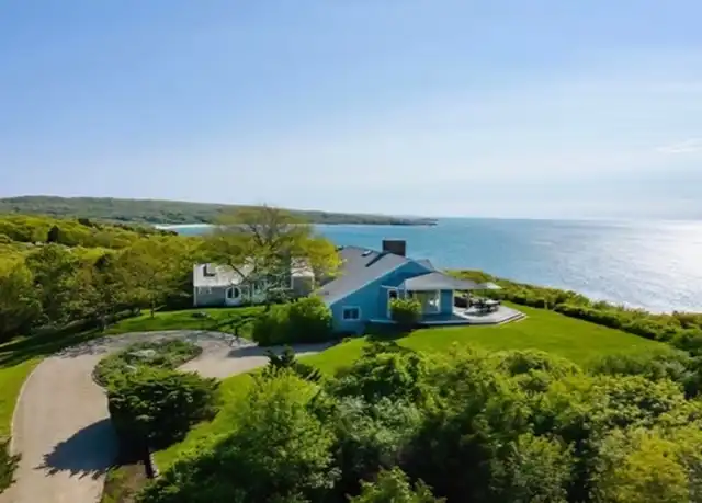 Property at 4 Windy Way Unit Wt143, Vineyard Haven, MA, 02568, 4 beds, 3.5 baths, [object Object]