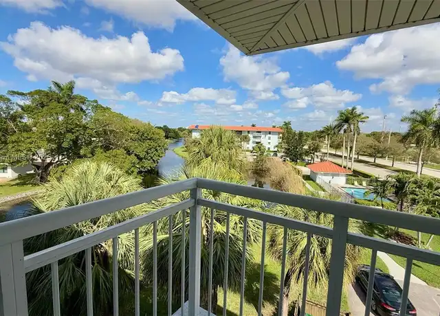 Property at 605 S Pine Island Rd Unit 405A, Plantation, FL, 33324, 2 beds, 1 bath, [object Object]