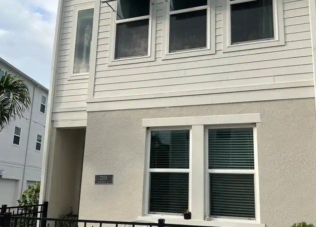 Property at 2301 Lindstrom St, Sarasota, FL, 34237, 2 beds, 2.5 baths, [object Object]