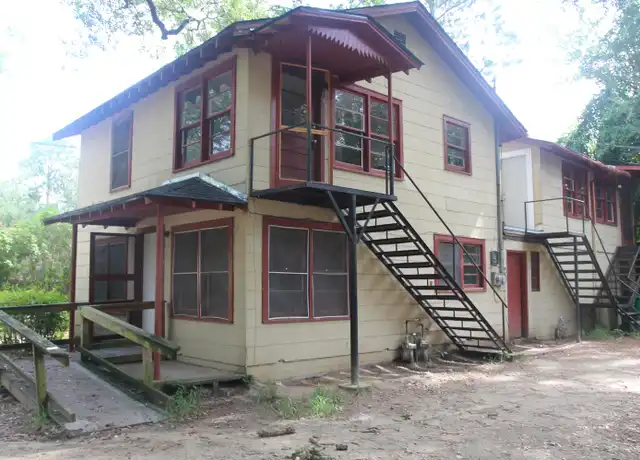 Property at 702a N Harding St Unit B, Albany, GA, 31701, 1 bed, 1 bath, [object Object]