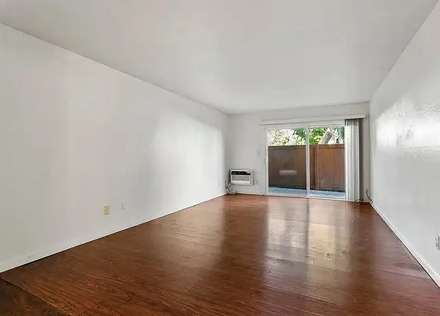 Property at 1010 W MacArthur Blvd #45, Santa Ana, CA, 92707, 1 bed, 1 bath, [object Object]