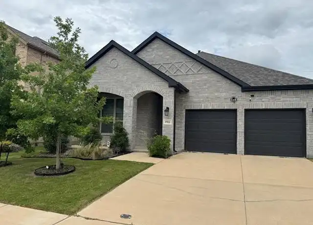 Property at 1922 Renwick Dr, Celina, TX, 75009, 3 beds, 2 baths, [object Object]
