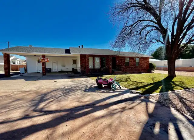 Property at 2477 Arrowhead Trl, Santa Clara, UT, 84765, 3 beds, 2 baths, [object Object]