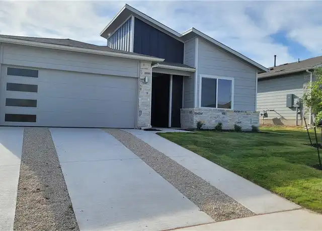Property at 13708 Zuhause Dr, Pflugerville, TX, 78660, 4 beds, 2 baths, [object Object]