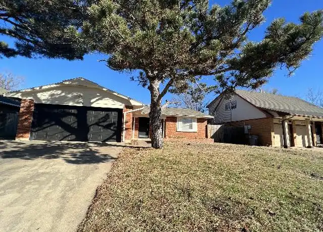 Property at 5713 NW Briarwood Ave, Lawton, OK, 73505, 3 beds, 2 baths, [object Object]