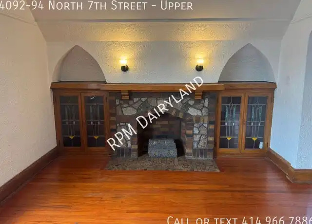 Property at 4092 N 7th St Unit Upper, Milwaukee, WI, 53209, 2 beds, 1 bath, [object Object]