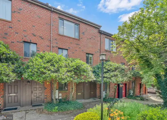 Property at 815 LeCount St Unit A, Philadelphia, PA, 19130, 2 beds, 1.5 baths, [object Object]