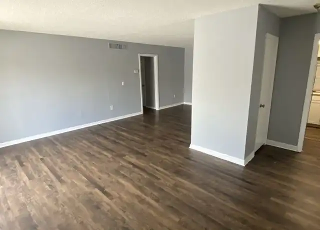 Property at 444 Banyon Tree Cir #100, Maitland, FL, 32751, 3 beds, 2 baths, [object Object]