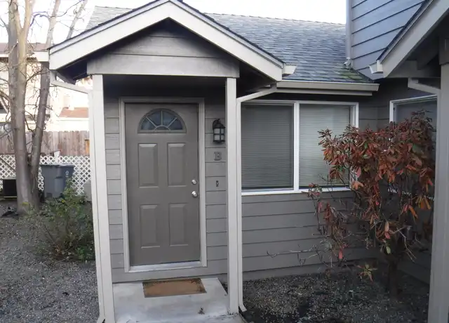 Property at 1467 SE N St, Grants Pass, OR, 97526, 2 beds, 1 bath, [object Object]
