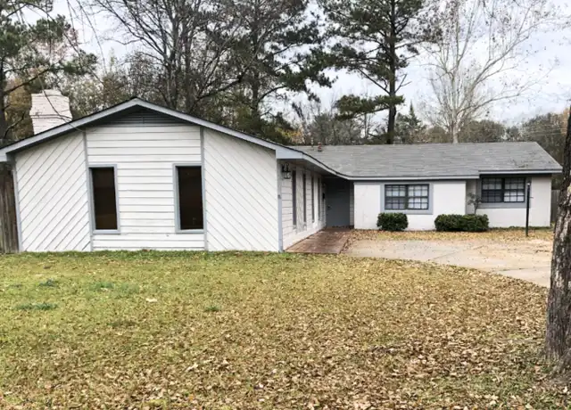 Property at 262 Southbrook Dr, Jackson, MS, 39211, 5 beds, 2 baths, [object Object]