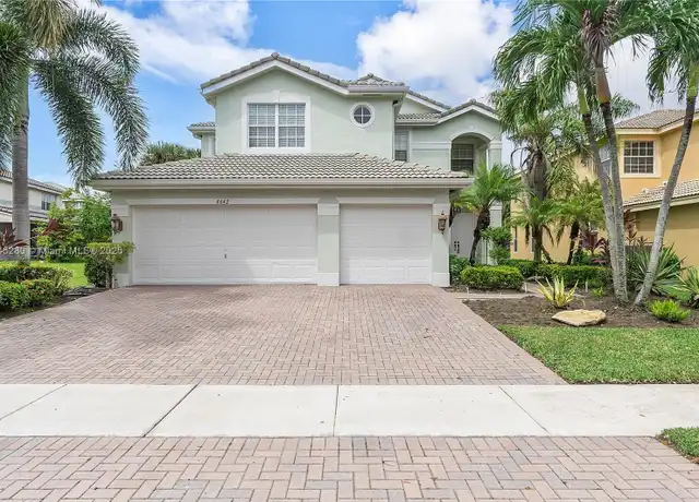 Property at 4642 SW 131st Ter, Miramar, FL, 33027, 6 beds, 4 baths, [object Object]