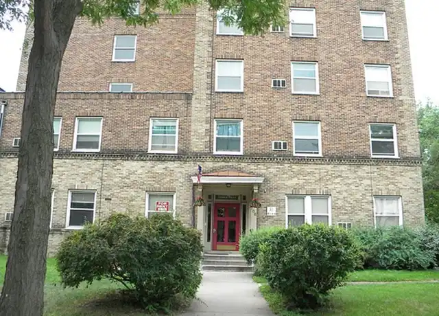 Property at SEPTEMBER MOVE IN~Studio, 1 Bedroom, and 2 Bedroom Apartments for Sept 2022- Close by the University - 414 7th Ave SE, Minneapolis, MN, 55414, 1-2 bed, 1 bath, [object Object]