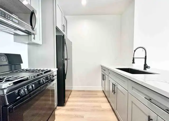 Property at 1541 Ocean Ave Unit 306, Santa Monica, CA, 90401, 1 bed, 1 bath, [object Object]