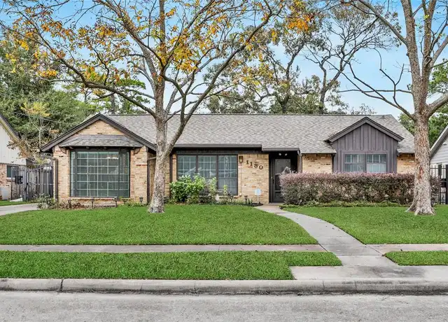 Property at 1130 Thornton Rd, Houston, TX, 77018, 3 beds, 2 baths, [object Object]