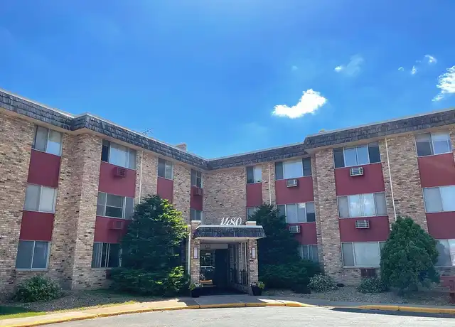 Property at 1480LLC - 1480 Randolph Ave, Saint Paul, MN, 55105, 1-2 bed, 1-2 bath, [object Object]