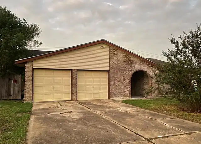 Property at 7030 Trigate Dr, Missouri City, TX, 77489, 3 beds, 2 baths, [object Object]