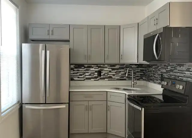 Property at 3665 Old York Rd, Philadelphia, PA, 19140, 2 beds, 1 bath, [object Object]