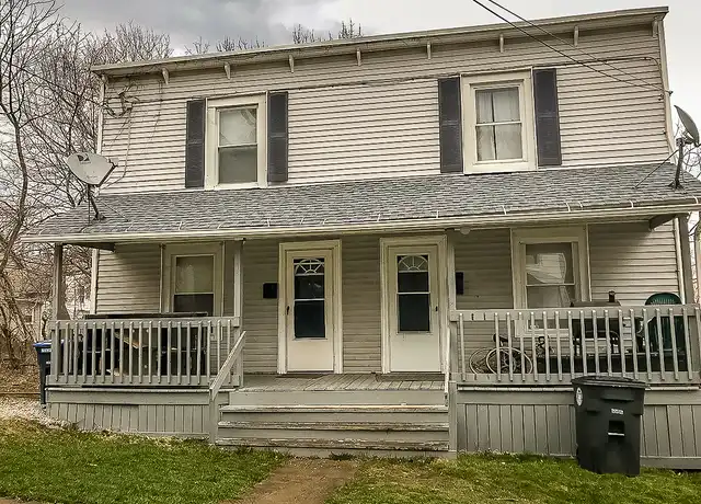 Property at 2103 5th St SW Unit 2105, Akron, OH, 44314, 2 beds, 1 bath, [object Object]