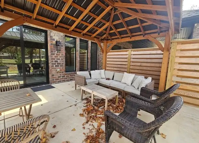 Property at 97 Perth Dr Unit A, Bella Vista, AR, 72715, 1 bed, 1 bath, [object Object]