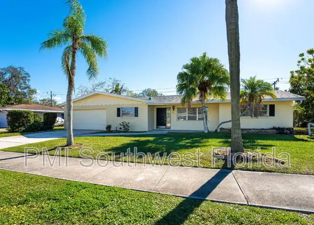 Property at 2840 Webber St, Sarasota, FL, 34239, 3 beds, 2 baths, [object Object]