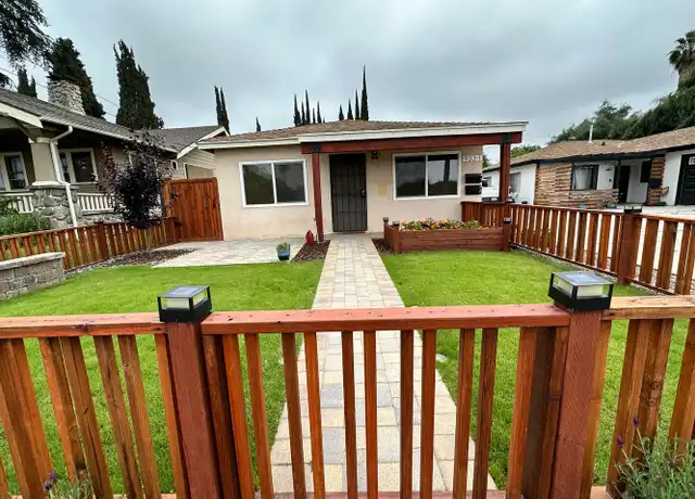 Property at 903 W Olive Ave, Redlands, CA, 92373, 3 beds, 1 bath, [object Object]