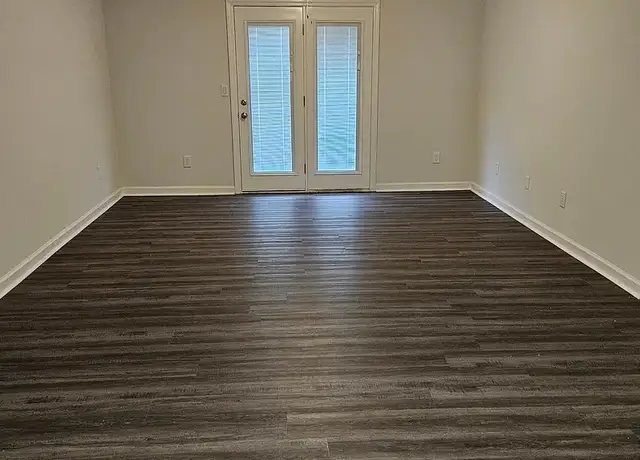 Photo of 3020 S Rutherford Blvd, Murfreesboro, TN 37130