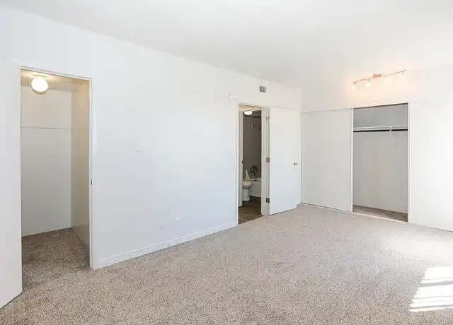 Property at Woodberry Heights - 6300 Montgomery Blvd NE, Albuquerque, NM, 87109, 1-2 bed, 1 bath, [object Object]