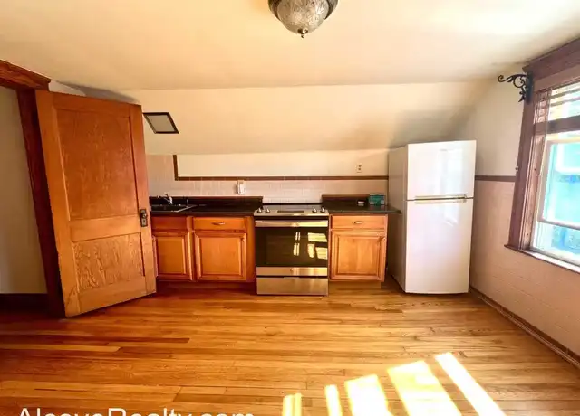 Property at 40 Alfred Rd Unit 3, Arlington, MA, 02474, 1 bed, 1 bath, [object Object]