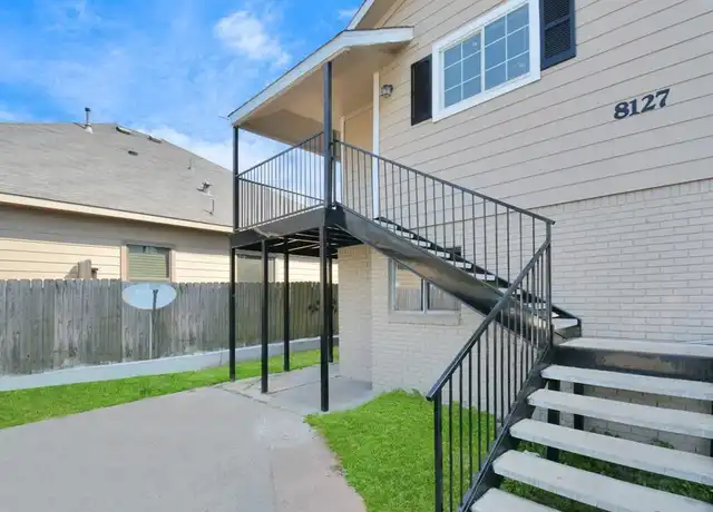 Property at 8127 Colonial Ln Unit 3, Houston, TX, 77051, 2 beds, 1 bath, [object Object]