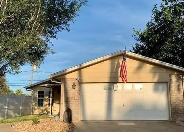 Property at 1305 Harbor Lights Dr, Corpus Christi, TX, 78412, 3 beds, 2 baths, [object Object]