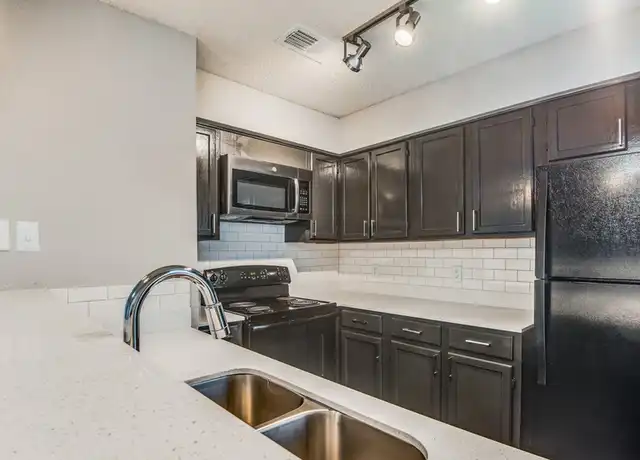 Property at 1608 Oak Creek Ln Unit 1097, Bedford, TX, 76022, 2 beds, 2 baths, [object Object]