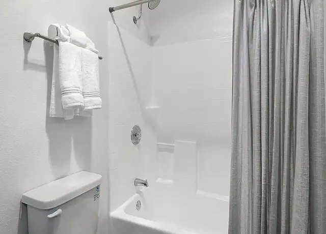 Photo of 13801 Paramount Blvd, Paramount, CA 90723