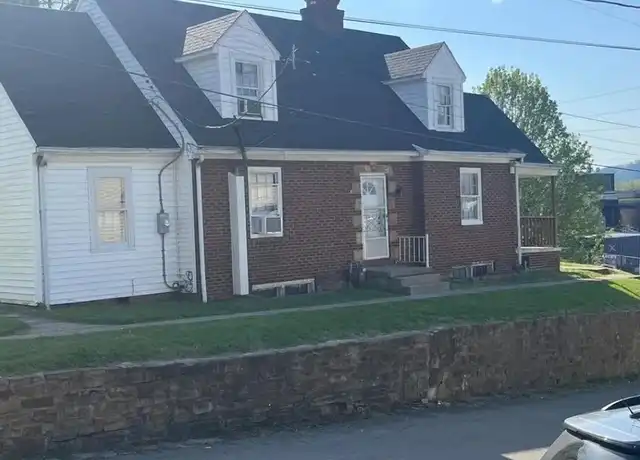 Property at 1101 20th St Unit NA, Portsmouth, OH, 45662, 5 beds, 2 baths, [object Object]