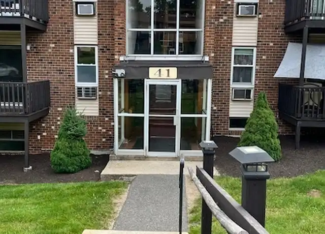 Property at 41 Balance Rock Rd #9, Seymour, CT, 06483, 2 beds, 1 bath, [object Object]