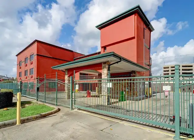 Property at 1025 Swanson St Unit 310, Houston, TX, 77030, 1 bed, 1 bath, [object Object]